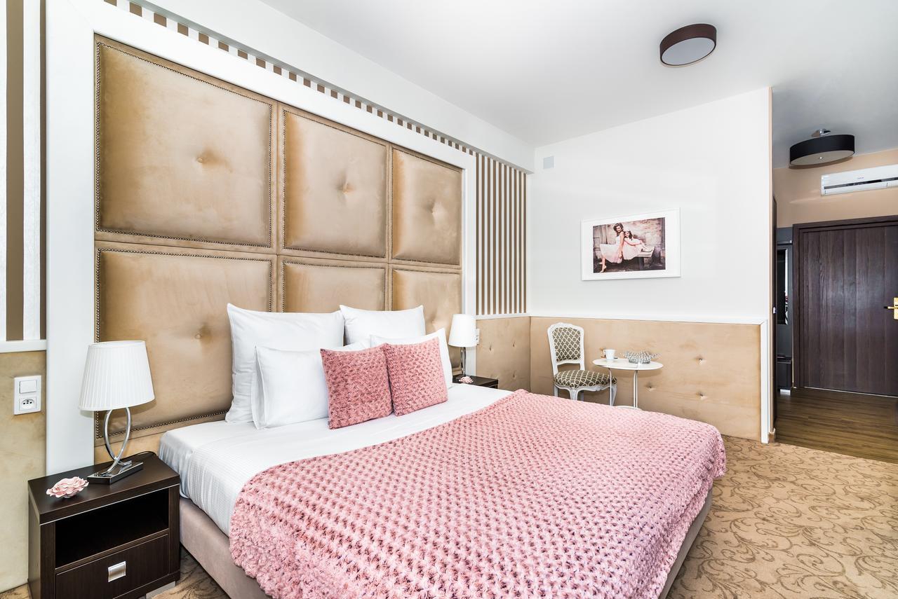 Hotel Luxor Lublin Ngoại thất bức ảnh