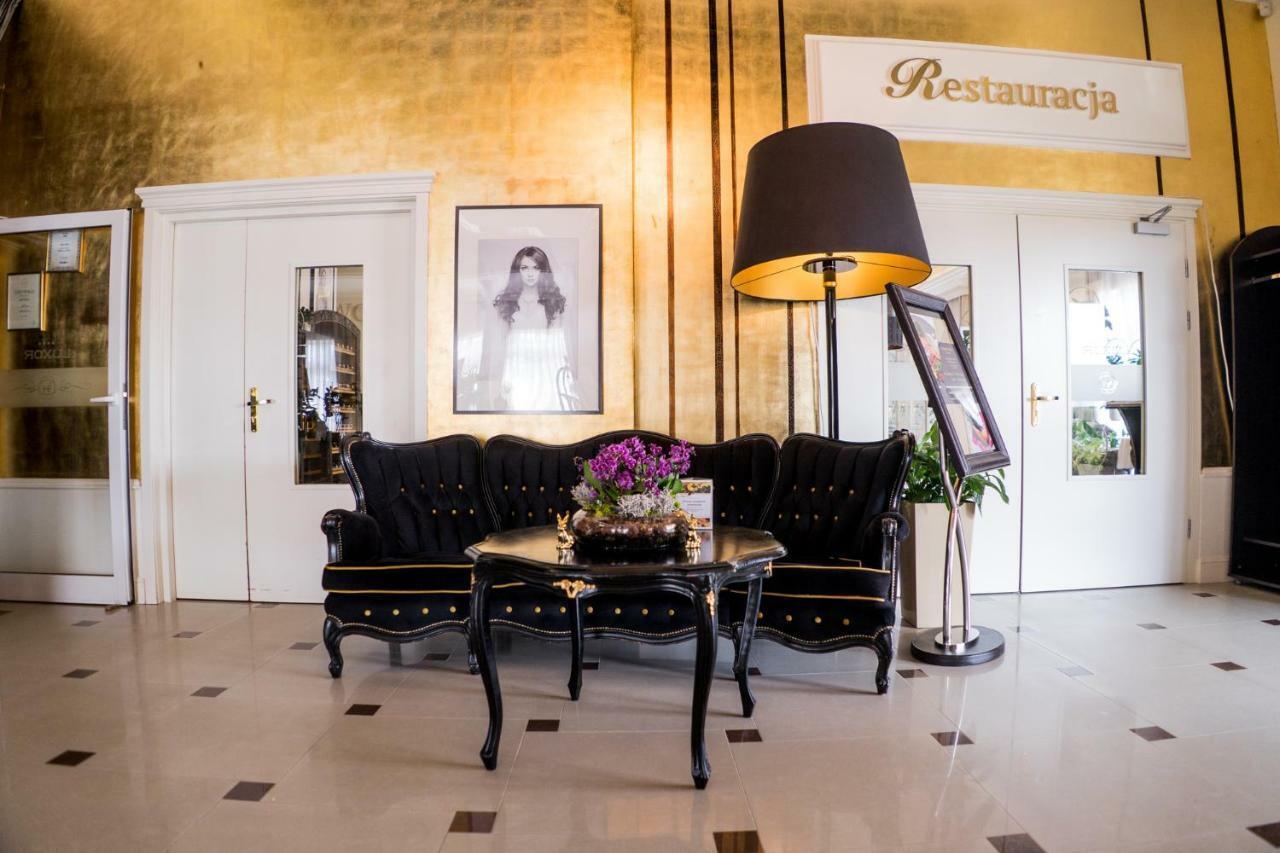 Hotel Luxor Lublin Ngoại thất bức ảnh