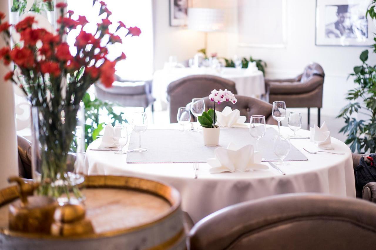 Hotel Luxor Lublin Ngoại thất bức ảnh